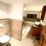 Apartament Oldtown I 100qm I 10m From Rhine *